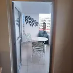 Appartamento 3 Bedroom Old Town 5 Minute Walk To Finnikoudes